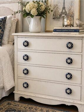 Set of 8 Casa Decor Navy Blue White Ceramic Drawer Knobs Floral Cottagecore Boho